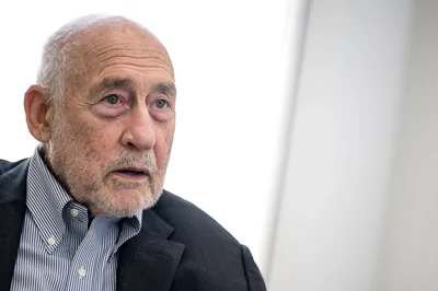 Joseph Stiglitz, Nobel Prize winner in Economics: ‘The ideology of billionaires currently has a mind-boggling degree of selfishness’