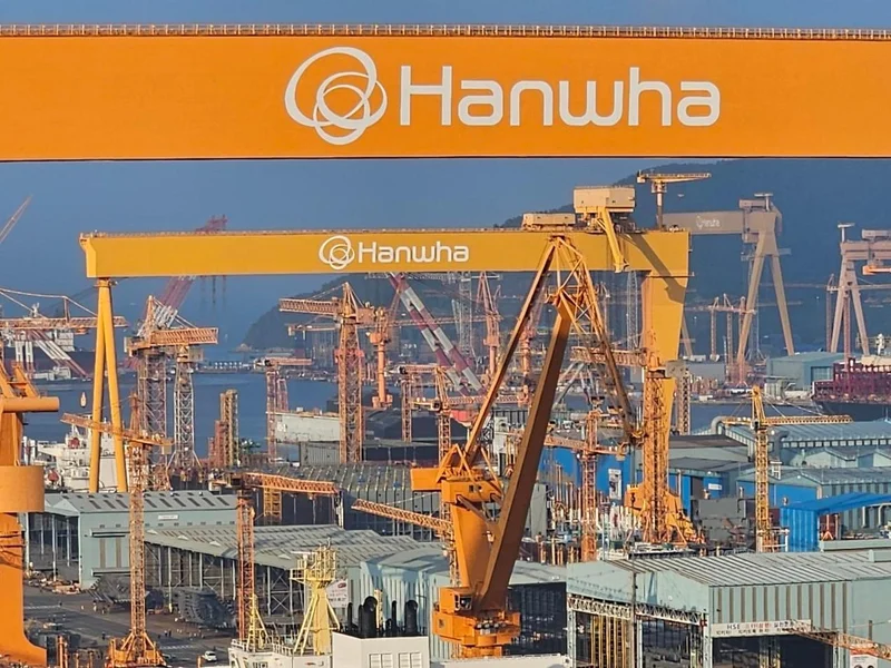 State arms agency, Hanwha Ocean ink final deal for 7.8 tril.-won Navy destroyer project