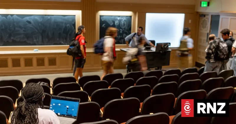 University procedures for harassment not good enough, students and staff say