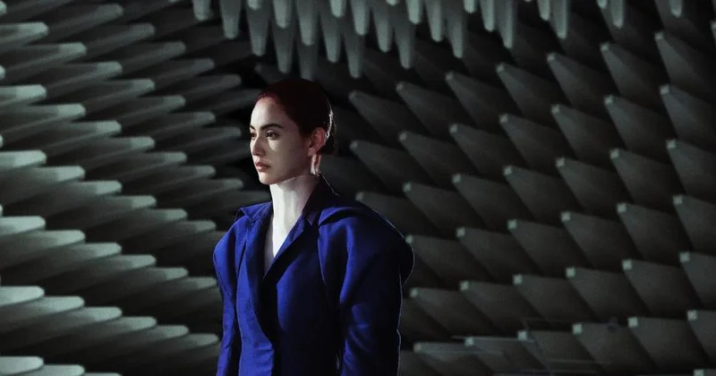 Start the week with a film: In ‘A Useful Ghost’, a love that outlives death and forgetting