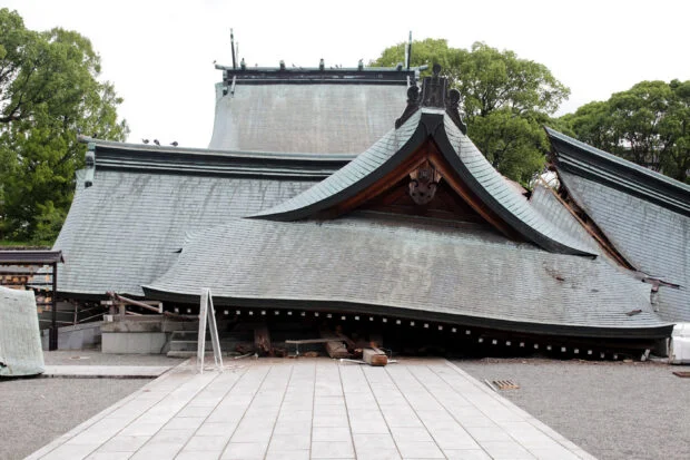 Shinkansen bullet trains remain halted after M7.1 quake hits Kumamoto