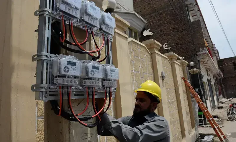 Govt hints at new power tariff package as demand falls