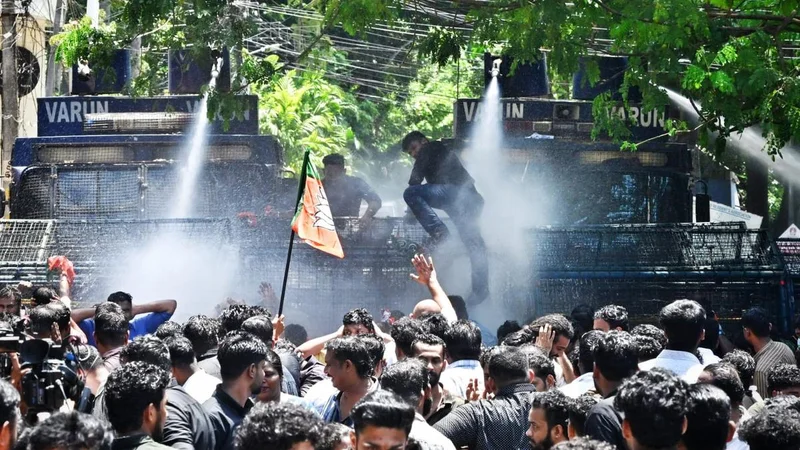Yuva Morcha protest march to Kerala CM’s official residence over PSC exam ‘anomalies’ turns violent