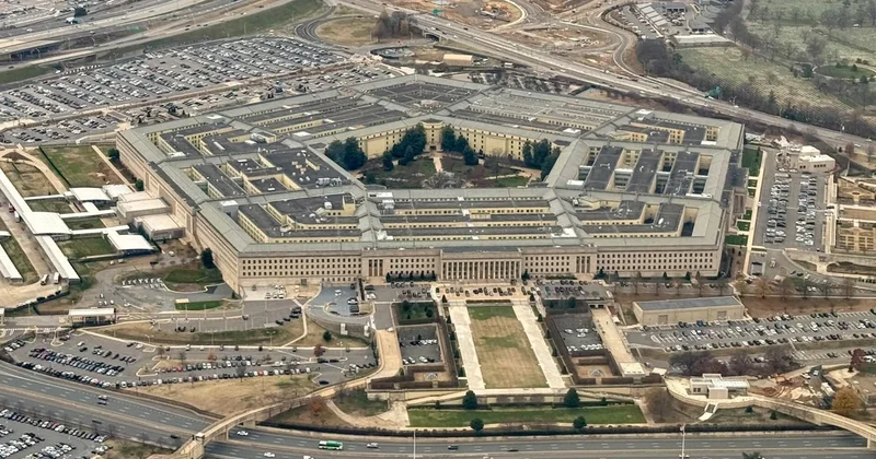 Navy withholding sailors' service history, in another curb on press access