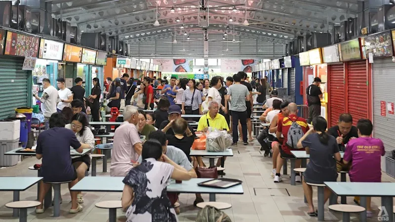 Hawkers, market stallholders to get up to S$1,200 in rental support