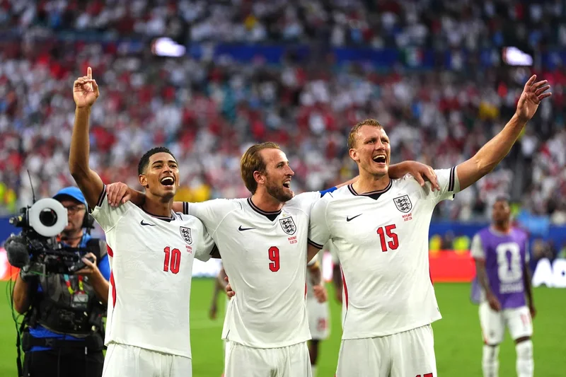 Bulletin PM briefing: Uefa nations to boycott World Cup and wildfire rages in Suffolk