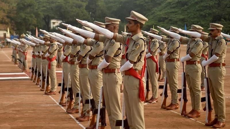 Kerala Police Officers’ Association comprising ASIs, SIs and Inspectors challenges its dissolution