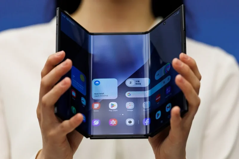 Samsung’s TriFold Phone Might Not Be Dead After All