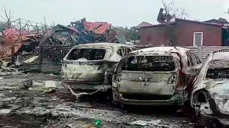 Russian, Ukrainian officials report 14 dead in latest attacks
