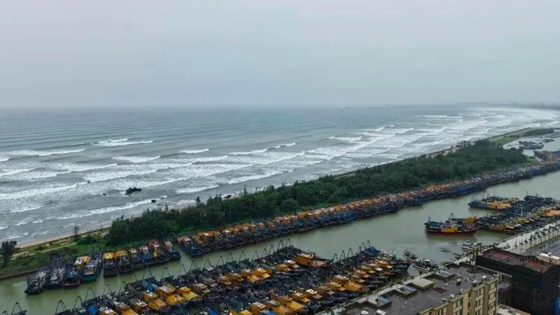 Typhoon Noul: China’s strongest storm of the year hits tech and manufacturing hubs