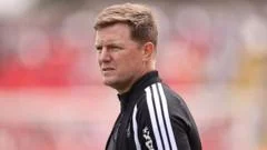 Manager Howe to leave Newcastle with immediate effect