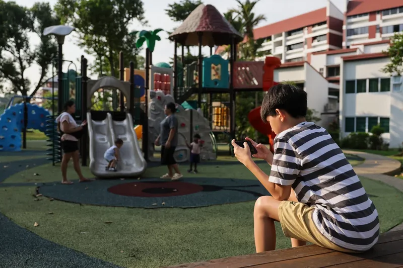 Tackle harmful social media features rather than impose total ban to protect the young: Expert panel