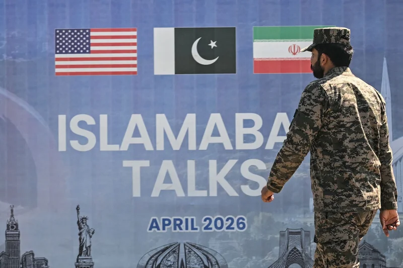 Mediator Pakistan 'doing utmost' to get US, Iran talking to halt war