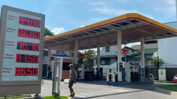 2 EV chargers per gas station in order —Cebu City Council