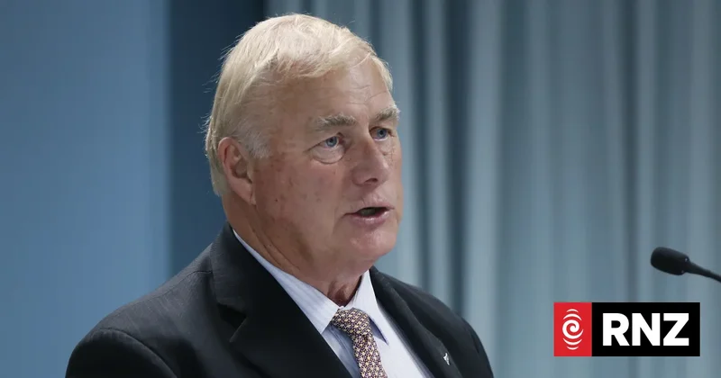 Government sensible to adopt 'blank canvas' stance on Russian spying - former minister