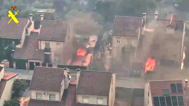 'Monster' wildfires force 350,000 from homes in France, Spain