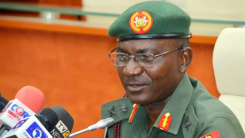 Nigerian soldiers should not earn less than N250,000 monthly — Enenche