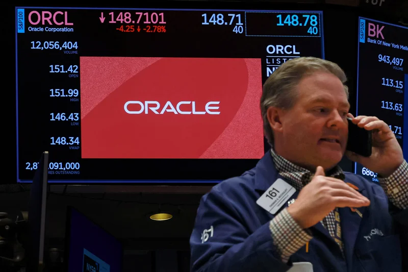Stocks making the biggest moves premarket: Intel, Oracle, American Express & more