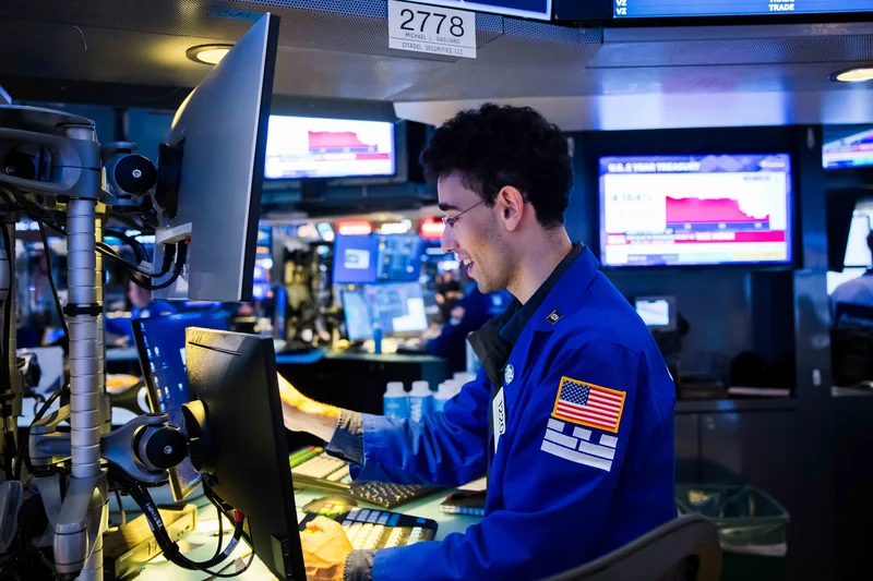 Nasdaq futures rally ahead of big week of earnings, Fed meeting: Live updates