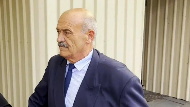 Murderer gives evidence in trial of prison officer accused of raping inmate
