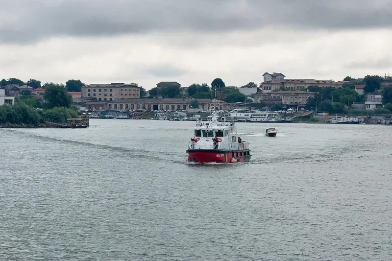 A sailor dies after a Ukraine-bound tanker catches fire off Romania as officials probe war link