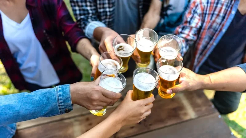 Is drinking every day alcoholism? Experts explain where culture and addiction collide