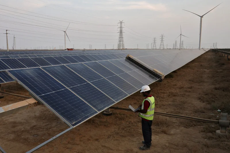 Solar cell shortage forces Indian manufacturers to cut production