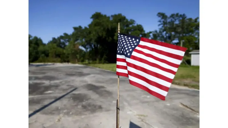 America just got its 'most-expensive' Zip Code, &amp; it beats Miami's 'Billionaire Bunkers'