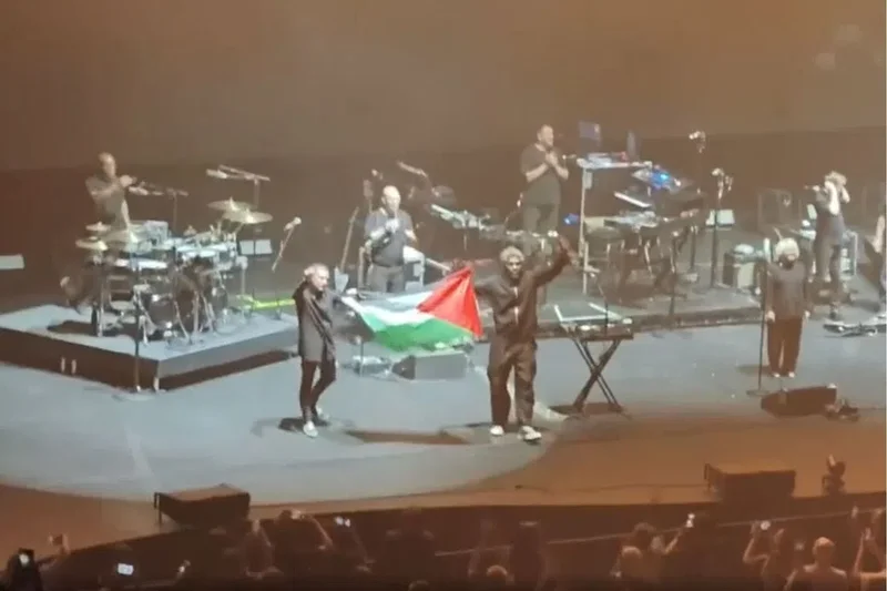 2 Massive Attack members given warnings, banned from re-entering S'pore