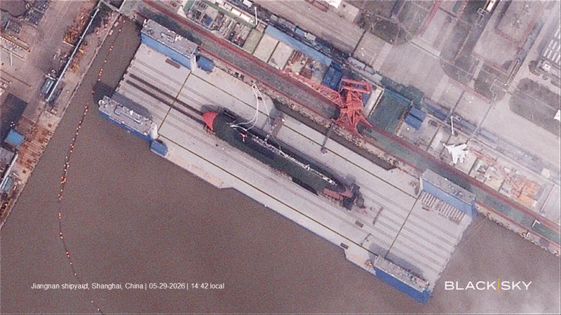 New mystery Chinese submarine highlights efforts to build up force