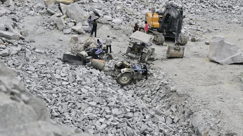 Karnataka’s Mines and Geology Department sets ₹11,000-crore revenue target; geologists to be assigned district-wise goals