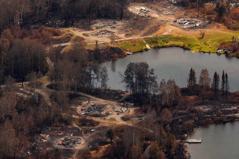 How much money does Ontario spend to combat wildfires?