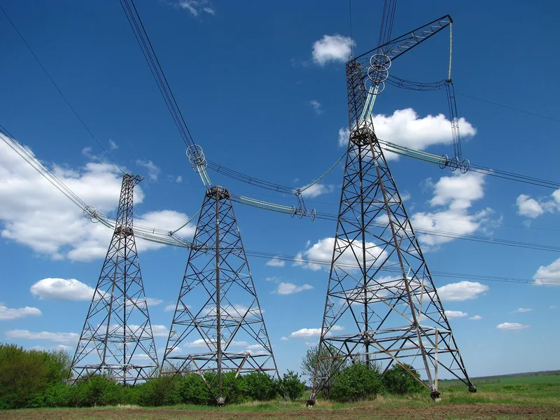 Colombia Restarts Power Sales to Ecuador Before Dry Season