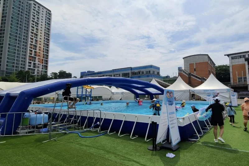 From riverfronts to city squares, Seoul's splash parks offer cool refuge