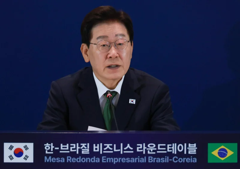 [EXPLAINER] Why debate over Lee's possible second term resurfaced