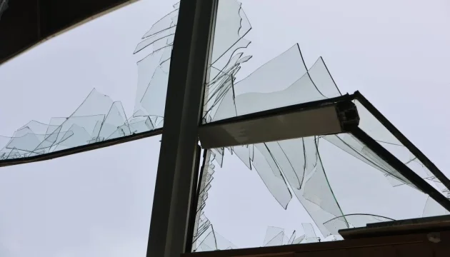 Russian shelling of village in Donetsk region kills woman, injures six, including child