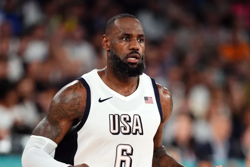Donald Trump says LeBron James might be ‘a racist’ and labels Michael Jordan greatest ever