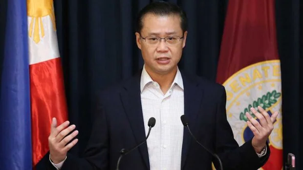 VP defense team, staff may have to pay for own food