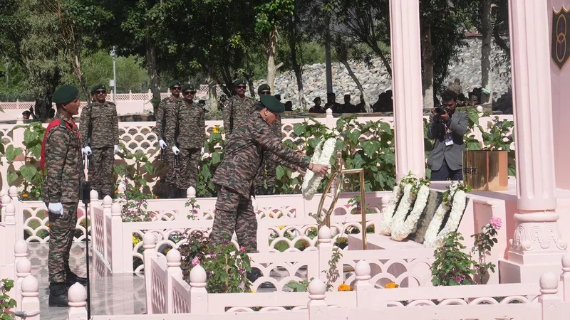 Kargil Vijay Diwas: President Murmu, PM Modi lead nation to pay tributes to martyrs on 27th anniversary of ‘Operation Vijay’