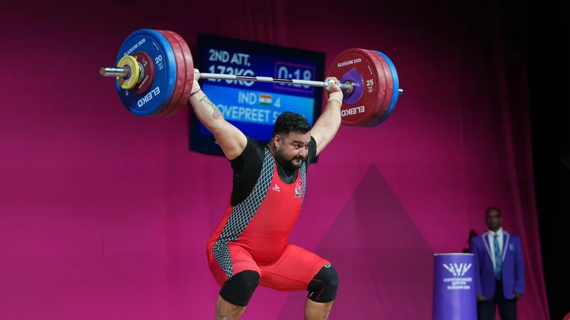 Commonwealth Games: Lovepreet bags fighting silver in weightlifting, Liti wins gold