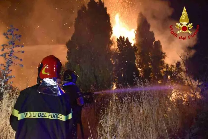 Firefighter dead and residents evacuated as wildfires ravage Sicily