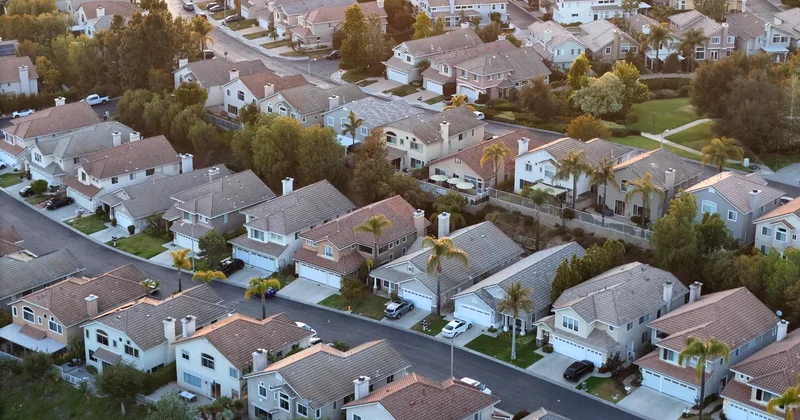 Mortgage rates hit highest level in a year amid inflation fears