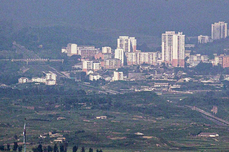 N. Korean economy grows over 3% for 3rd consecutive year in 2025: BOK