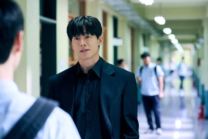 'Teach You a Lesson' in real life? Gyeonggi's plan to run new teacher protection unit