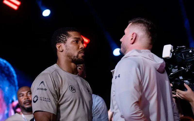 Anthony Joshua says tragic deaths of close friends continue to hurt ahead of comeback fight