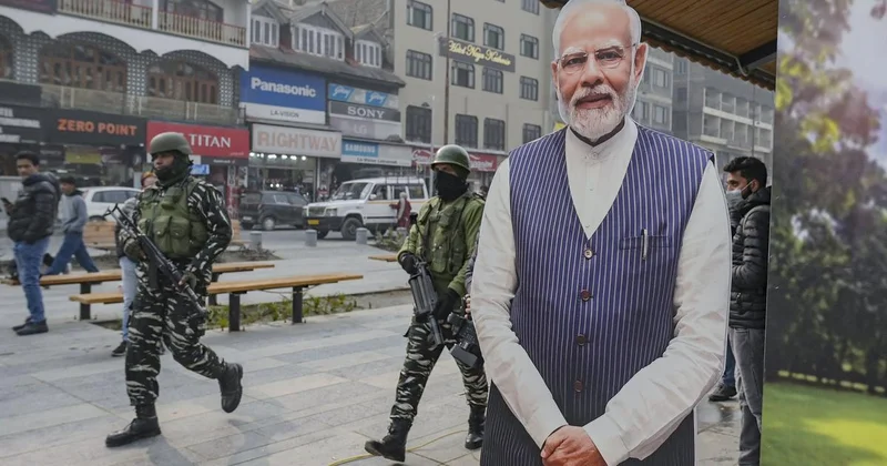 Ramachandra Guha: The reason why Jammu and Kashmir is being denied statehood is clear – Hindutva