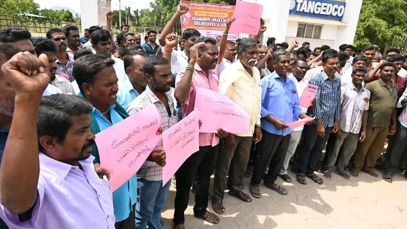 TNPDCL contract workers stage protest seeking job regularisation and wage hike