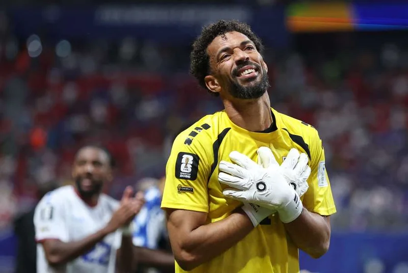 Transfer: Cape Verde goalkeeper, Vozinha joins new club after World Cup