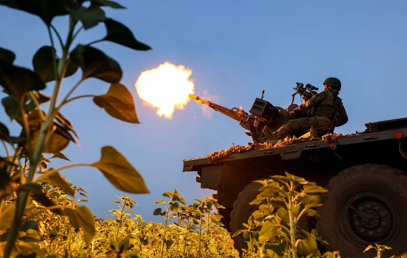 Russian troops liberate eight communities in Ukraine operation over week — top brass
