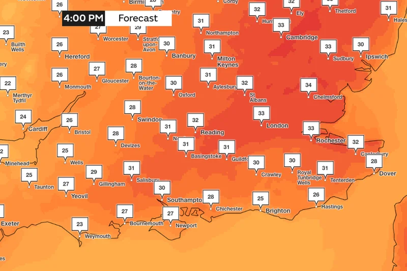 UK heatwave live: Amber heat health alerts come into force as temperatures expected to peak at 34C
